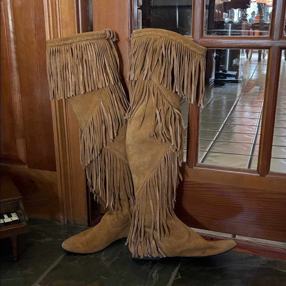 Sam Elderman Tasseled Suede high boots - Picture 4 of 14